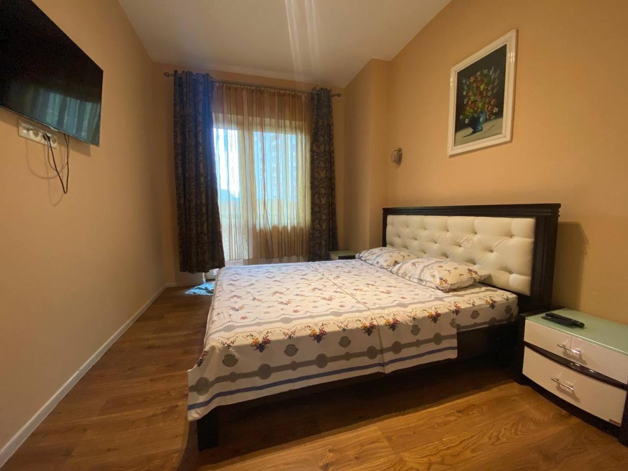 Apartment On Dragomirova Киев Экстерьер фото