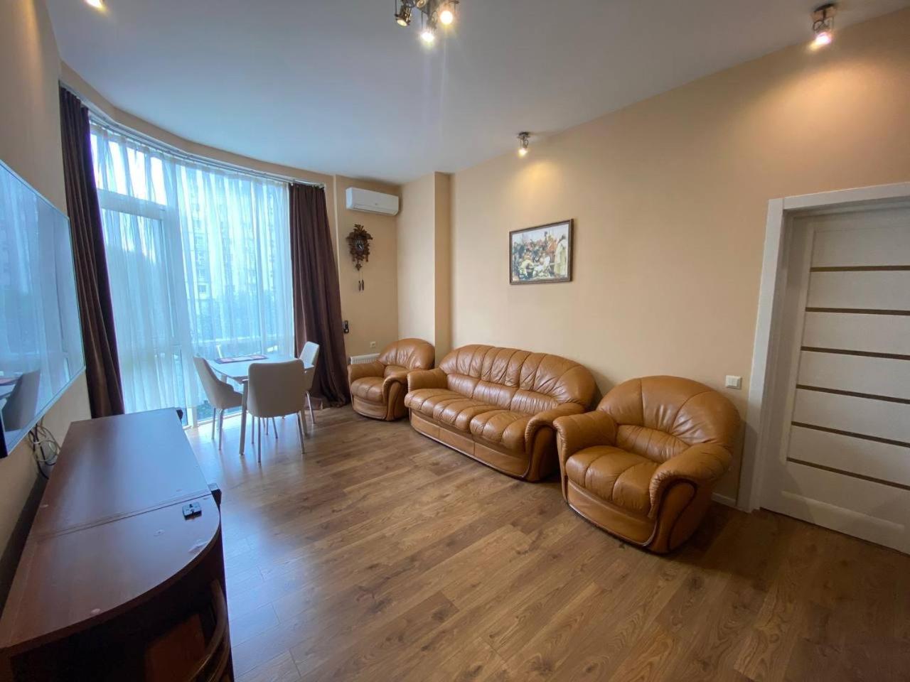 Apartment On Dragomirova Киев Экстерьер фото
