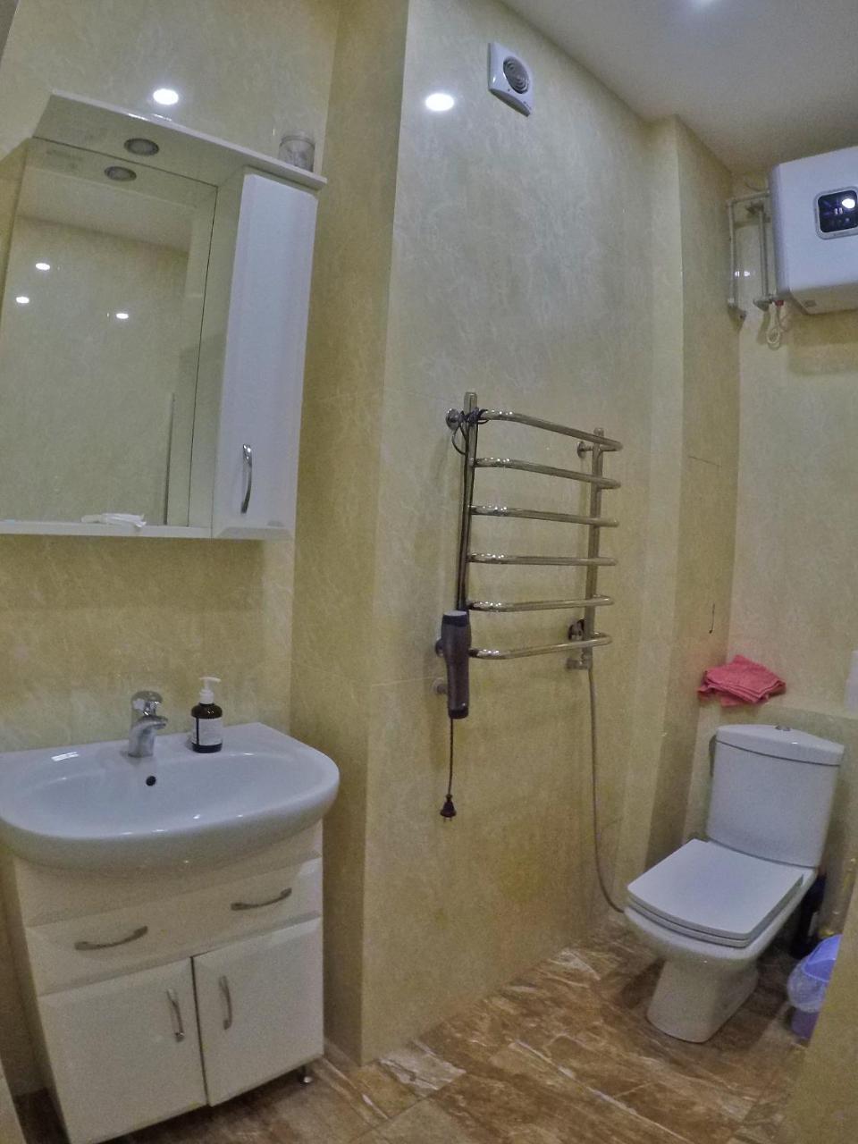 Apartment On Dragomirova Киев Экстерьер фото