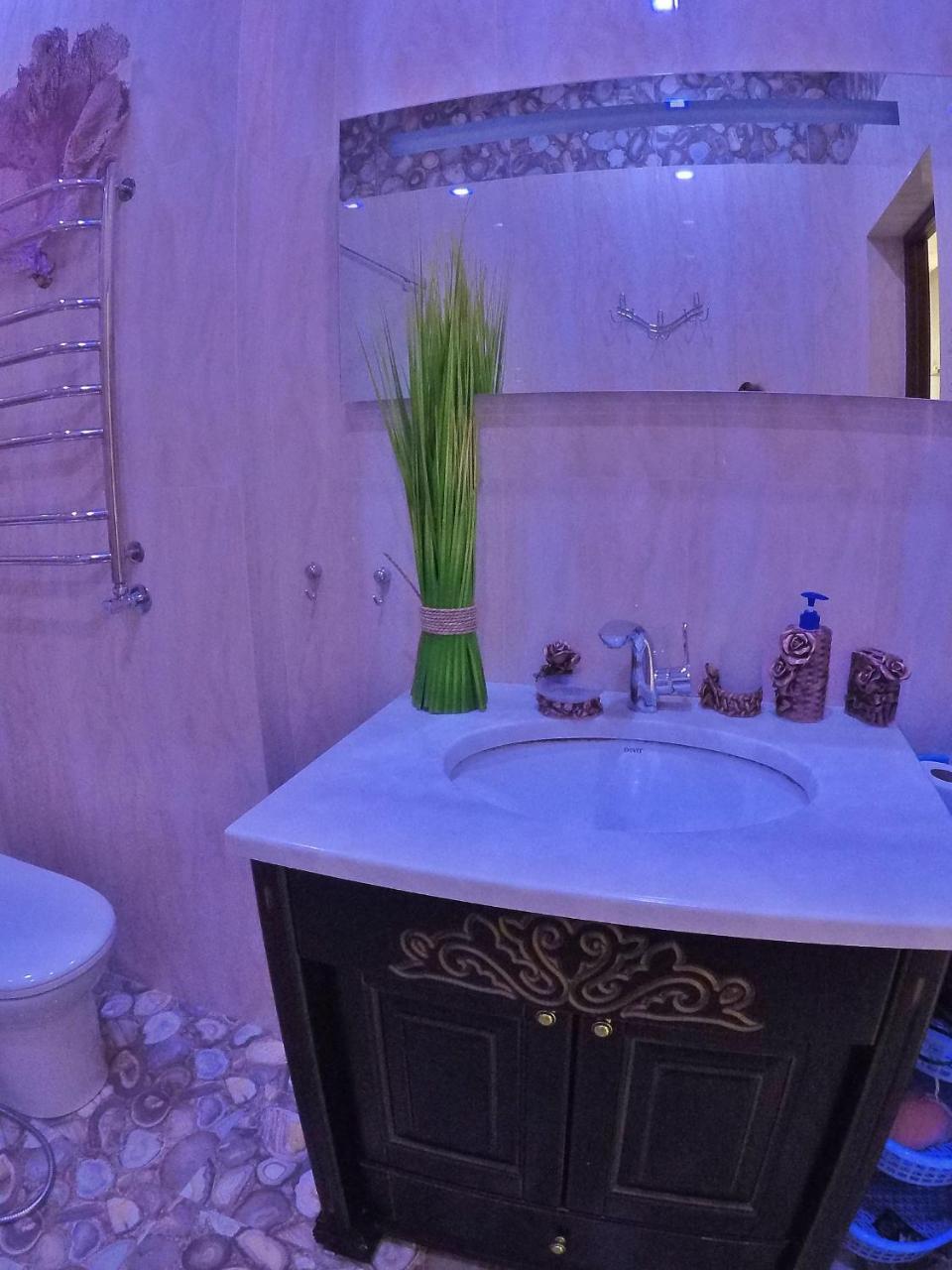 Apartment On Dragomirova Киев Экстерьер фото
