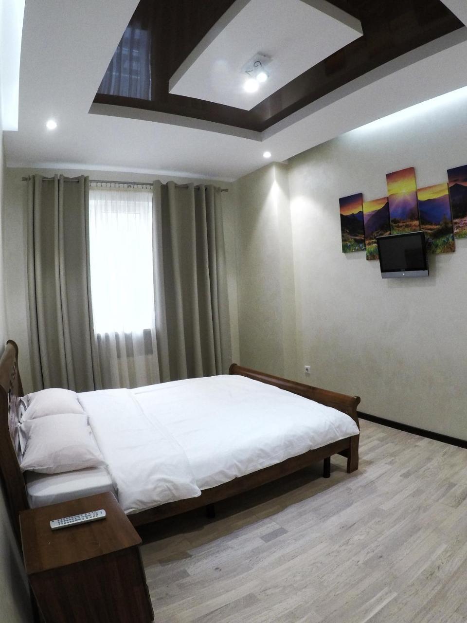 Apartment On Dragomirova Киев Экстерьер фото