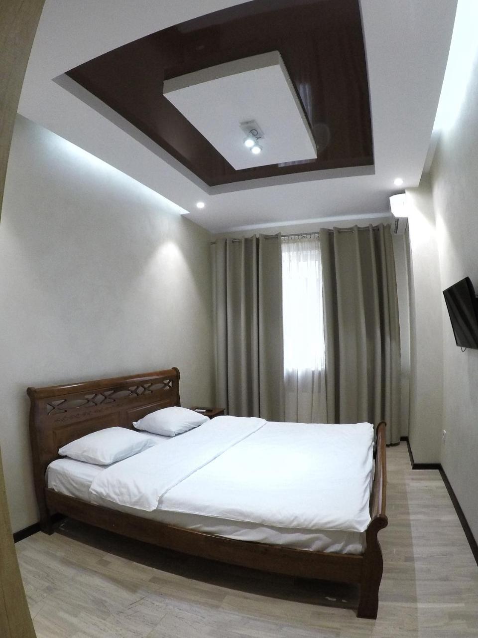 Apartment On Dragomirova Киев Экстерьер фото
